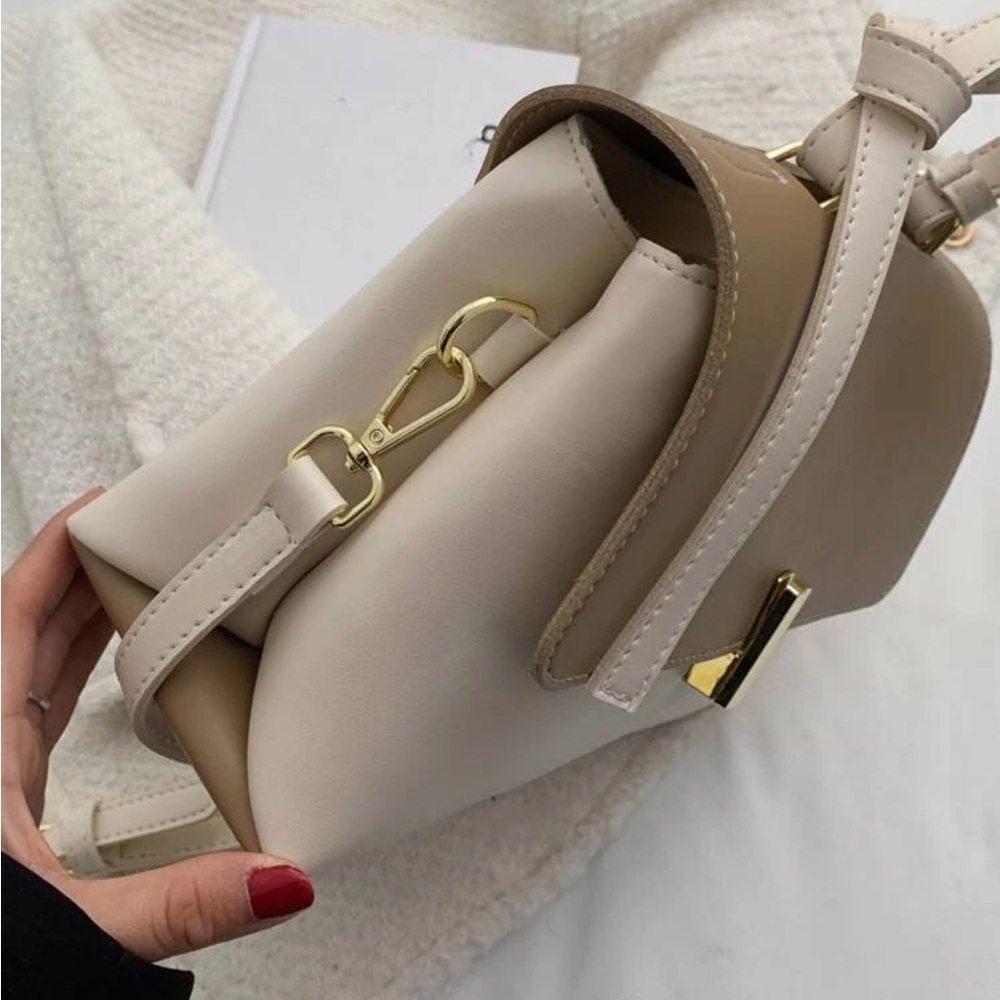 Cream Beige Two Tone Bag with Strap and Gold Clasp - Picture 5 of 7